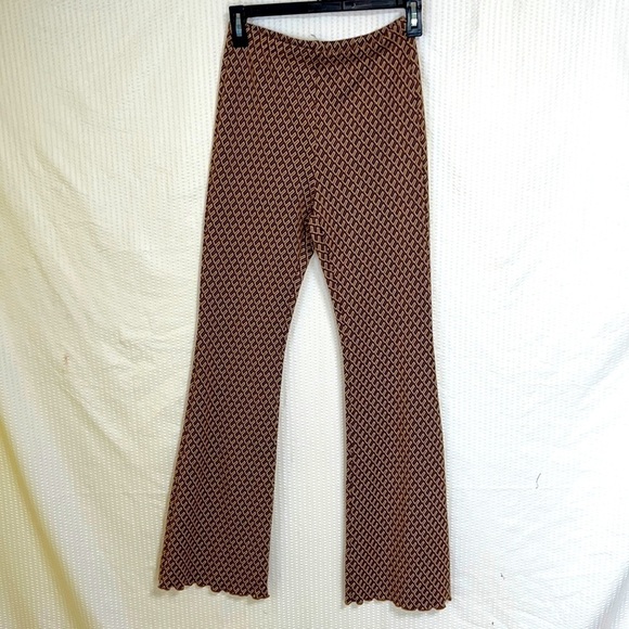 Elodie Flare Brown Geo Print Knit Leggings Pants - Size X Small, NWT - Picture 4 of 12